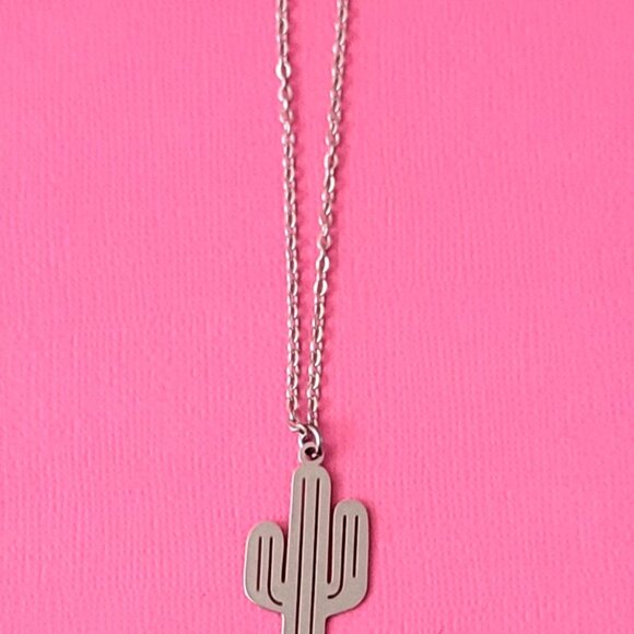 CACTUS Stainless Steel Charm Chain Necklace 18" Arizona Western Cowgirl - Picture 12 of 12